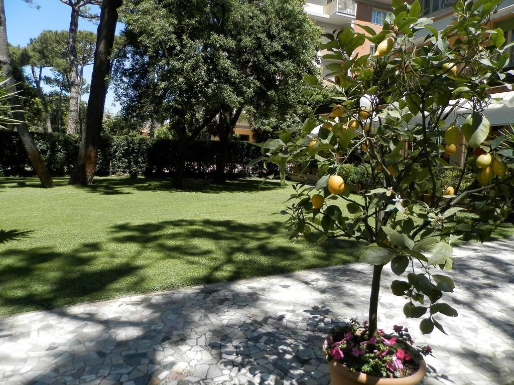 Hotel Mediterraneo Marina di Pietrasanta Dış mekan fotoğraf