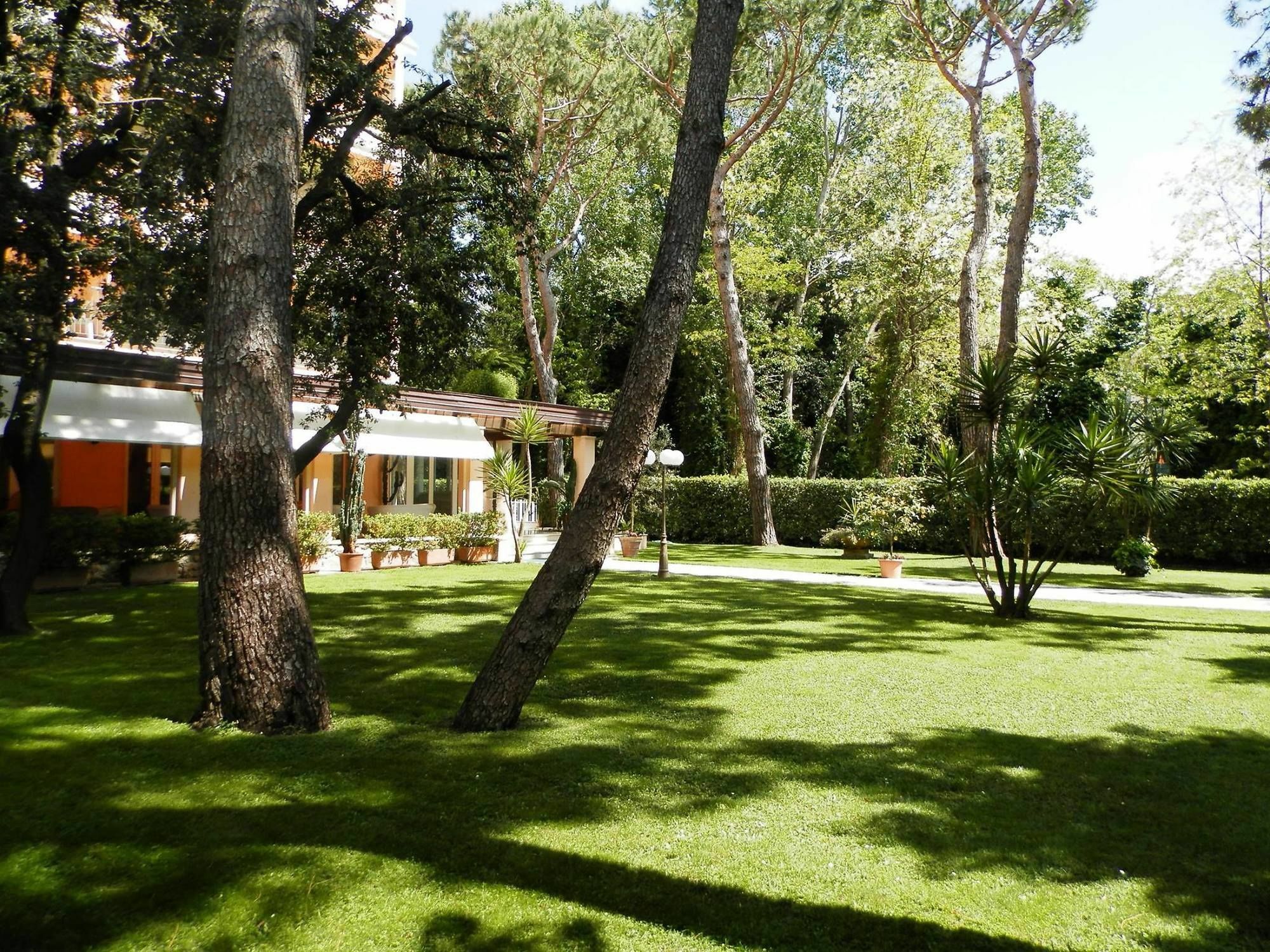 Hotel Mediterraneo Marina di Pietrasanta Dış mekan fotoğraf
